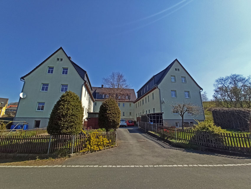 Am Kronberg 31,33, 35