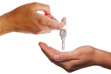 give klein Жилищно-управляющая компания Nossen mbH